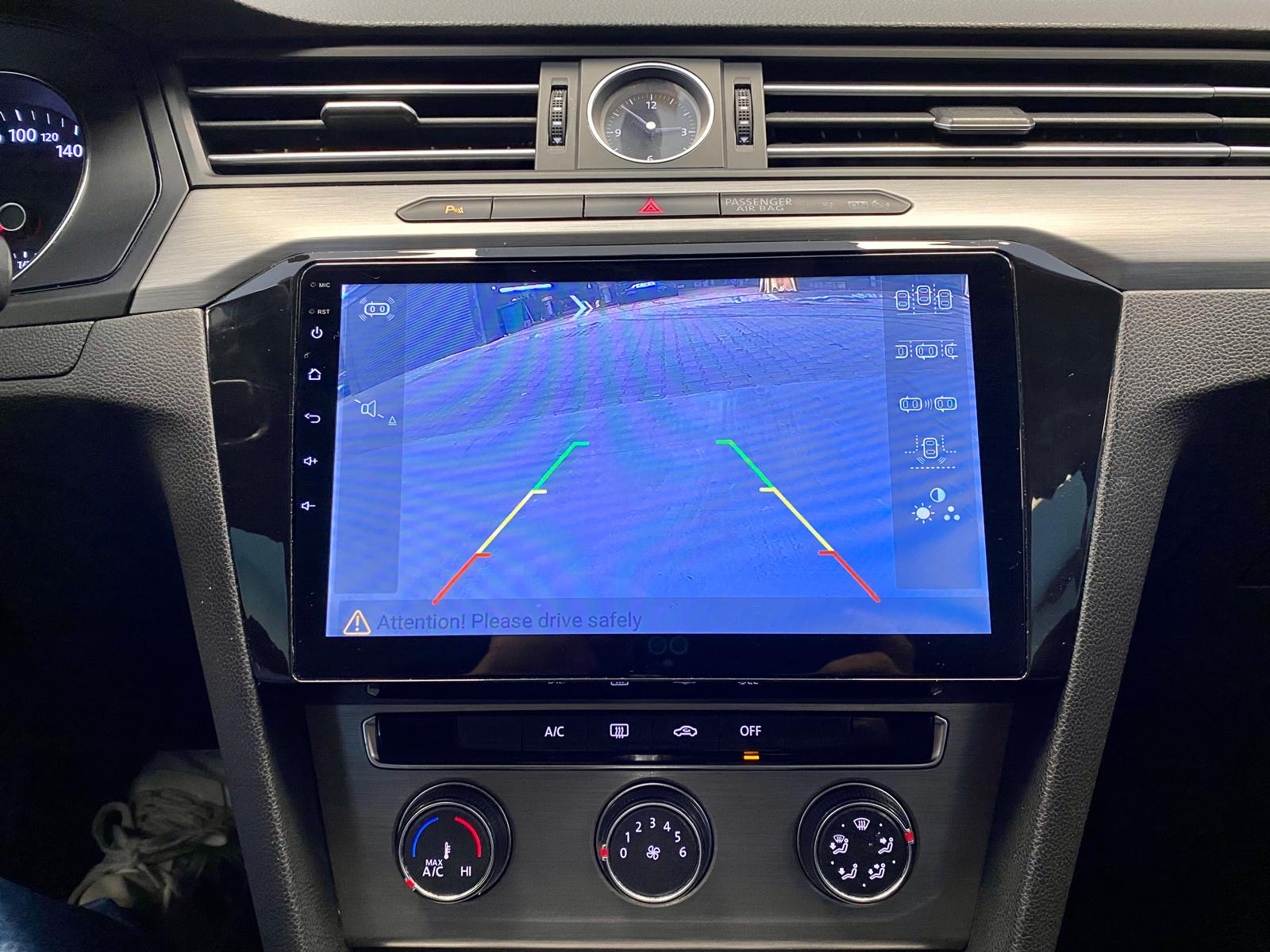 VOLKSWAGEN PASSAT 10